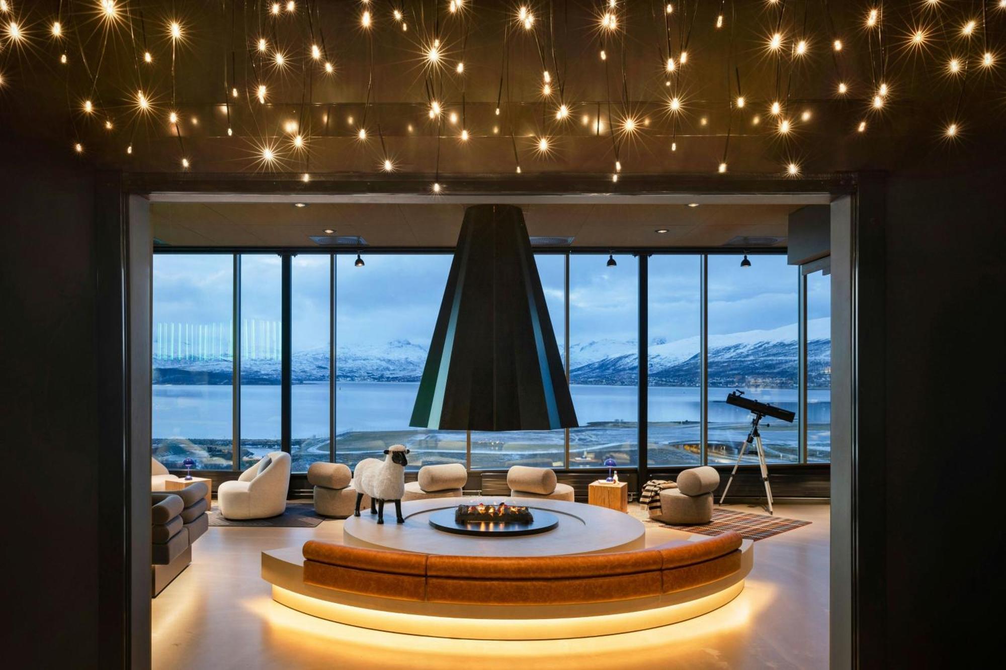 Moxy Tromso Tromsø Exterior foto